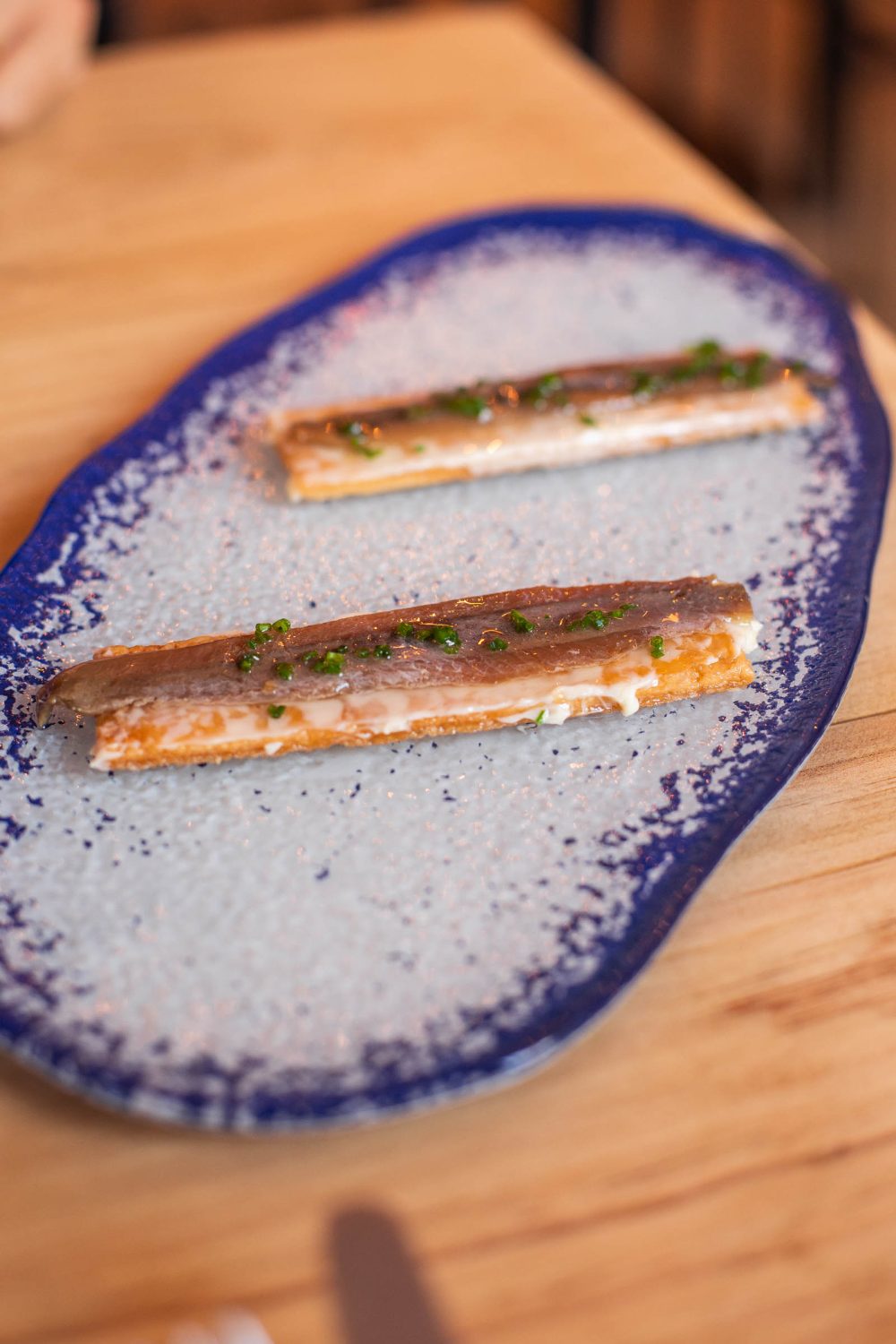 tostada_anhoa_aceite_iberico_insolent_bcn_foodie_guide
